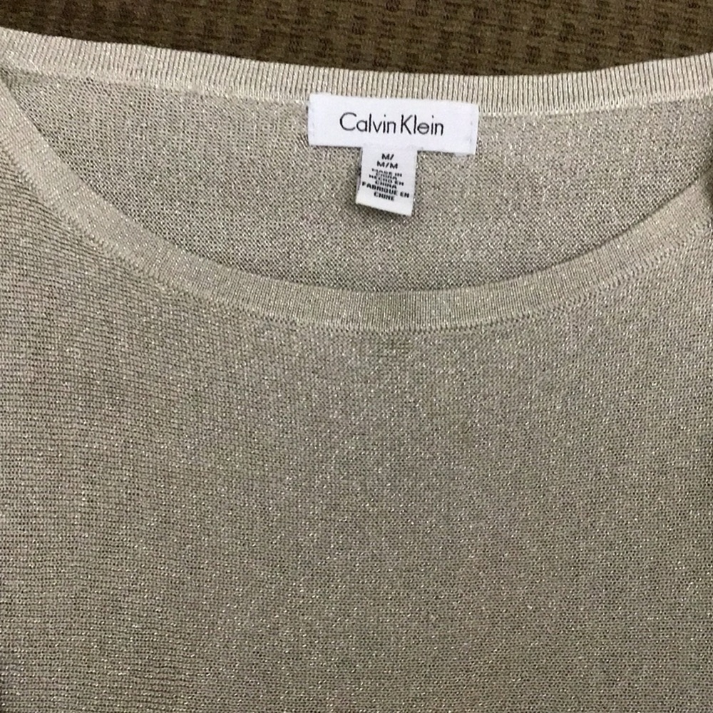 Calvin Klein metallic/grey top. US M - Picture 4 of 4